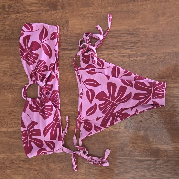 Bikini bundle - Picture 6 of 9